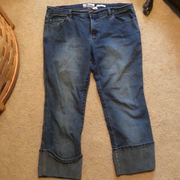 Old Navy capris size 14 - Picture 2 of 4